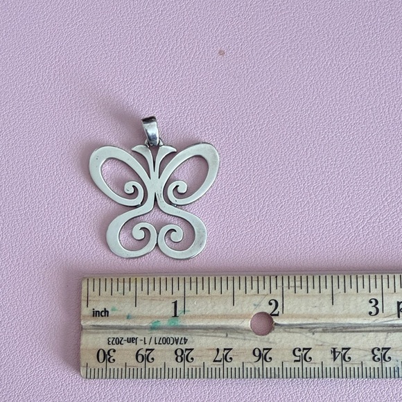Retired James Avery Silver Butterfly Pendant - Picture 2 of 4